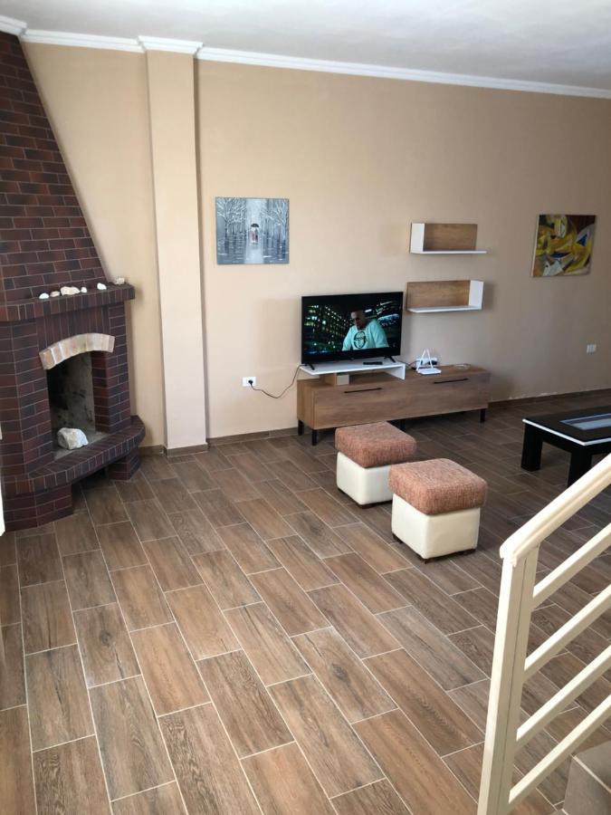 Sunnyside Villa Durres Bagian luar foto