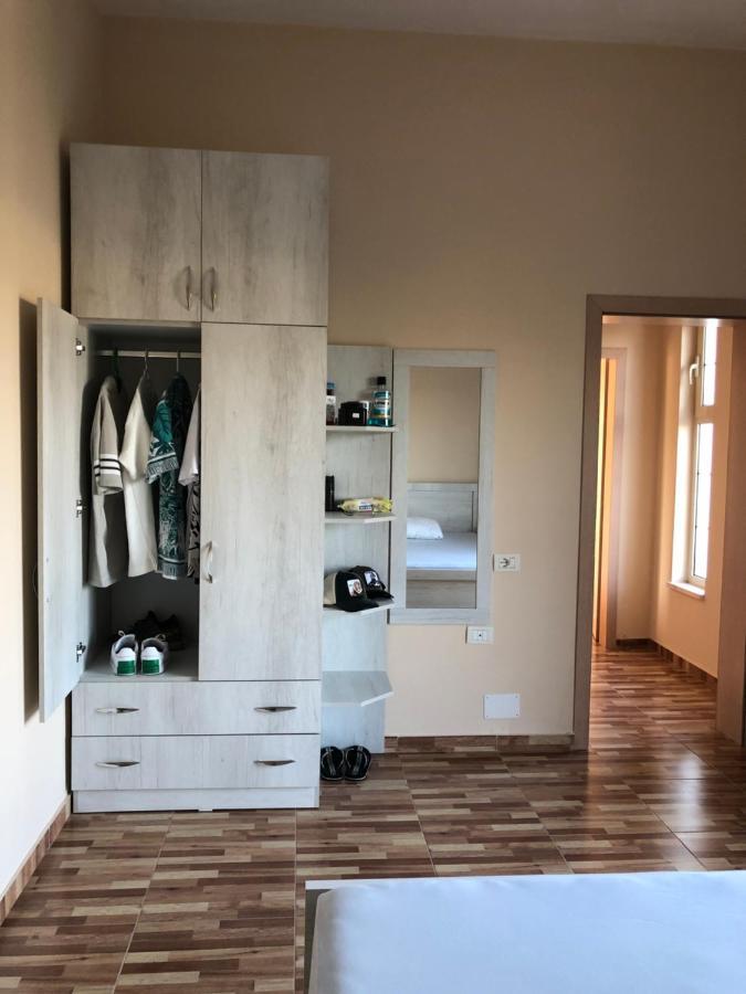 Sunnyside Villa Durres Bagian luar foto