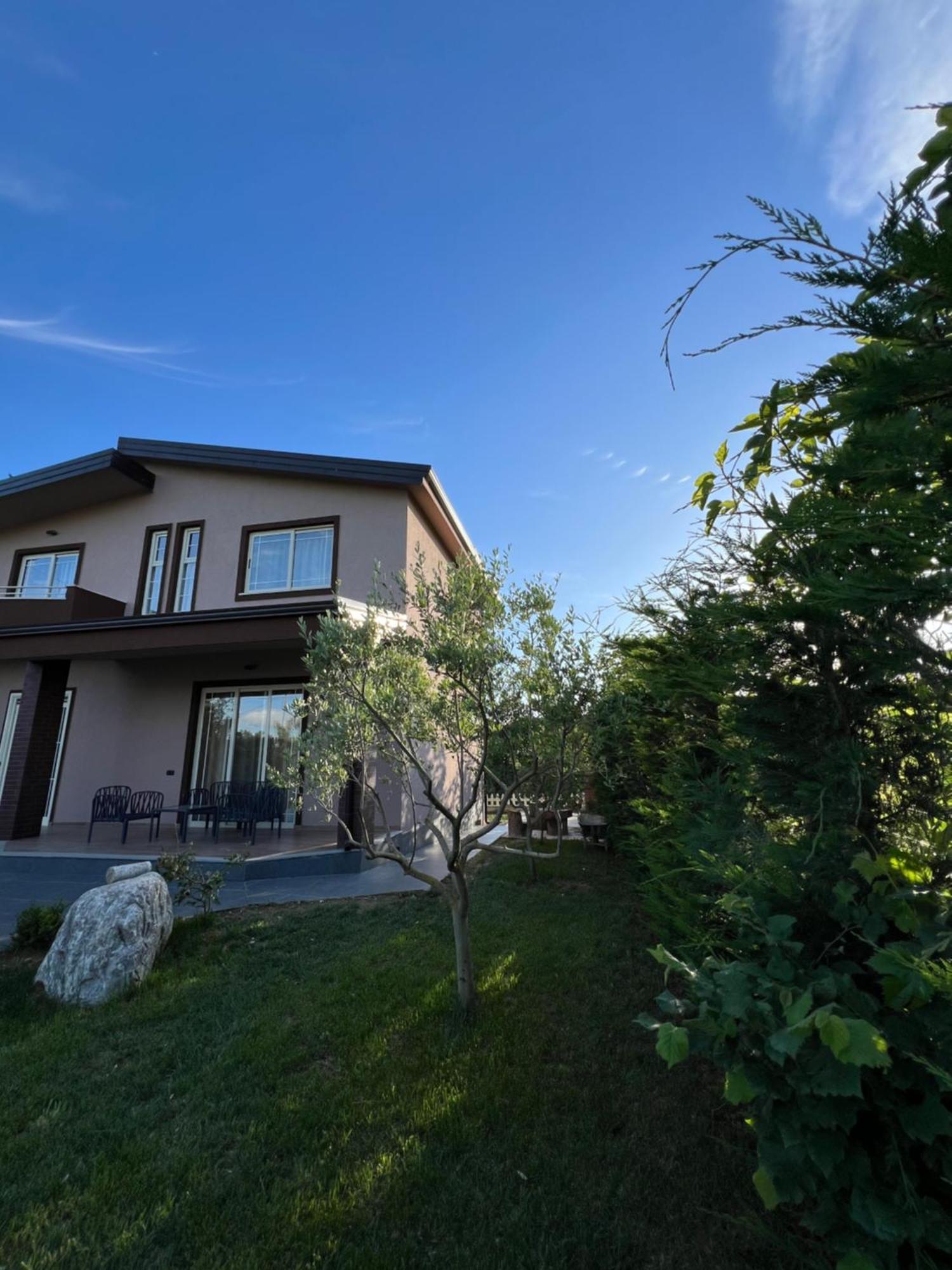 Sunnyside Villa Durres Bagian luar foto